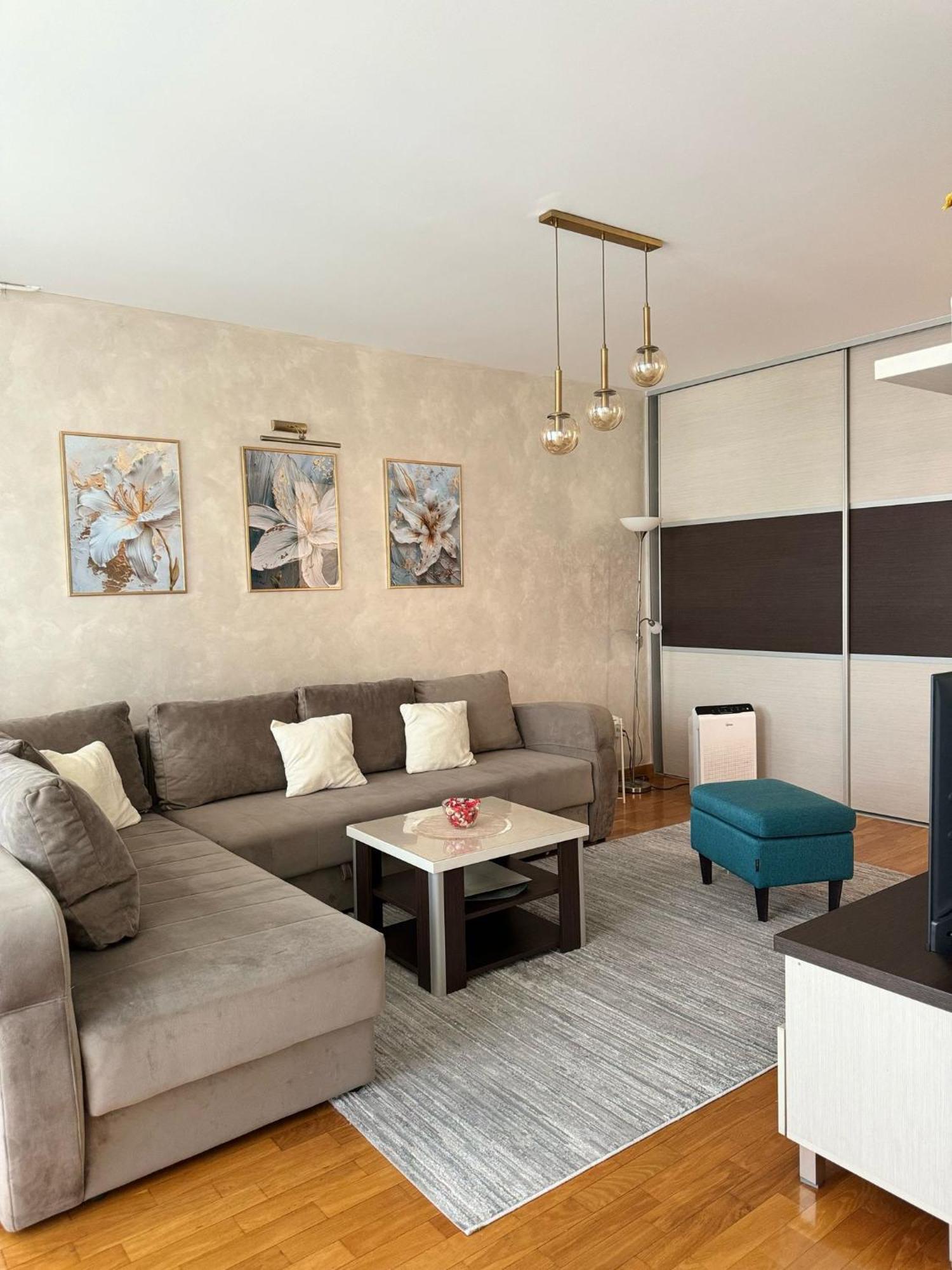 Manhattan Belvil Apartment *